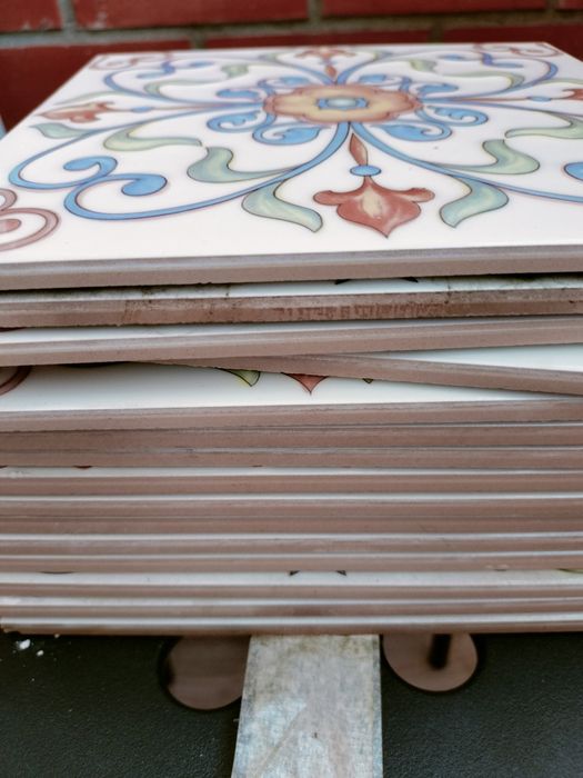 Продам керамическую плитку