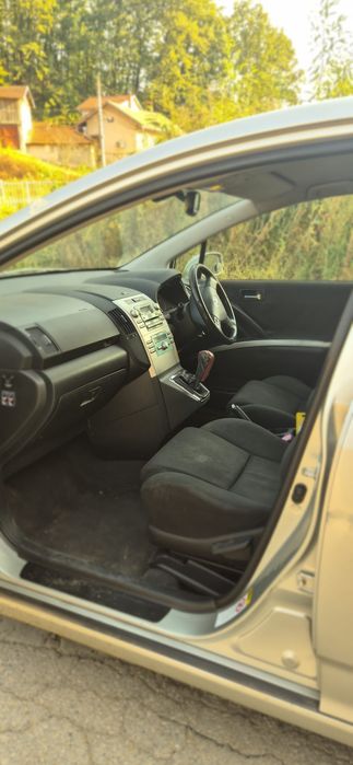 Продавам Toyota Corolla Verso