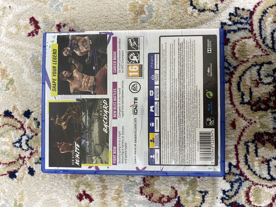 Юфс 4, хитман 3