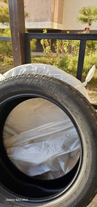 Продам шины комплект