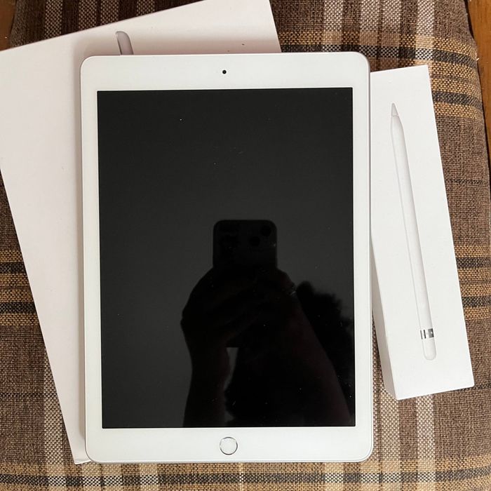 Ipad 6 поколения 2018 32GB со стилусом
