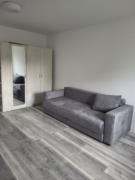 Închiriez apartament 2 camere ,zona  capat Pacurari-Rediu