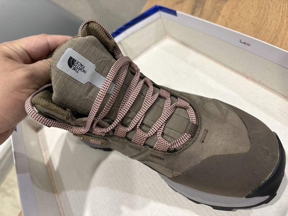 Ботинки женские 36р