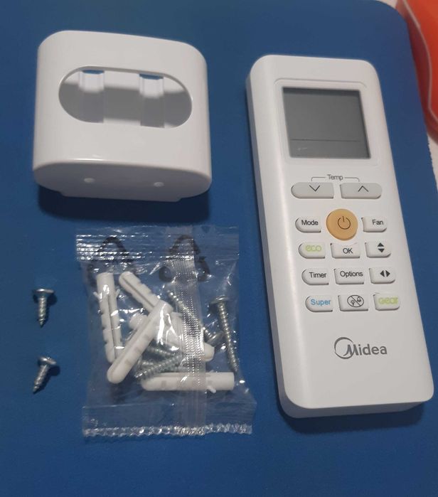 Midea дистанционно за климатик