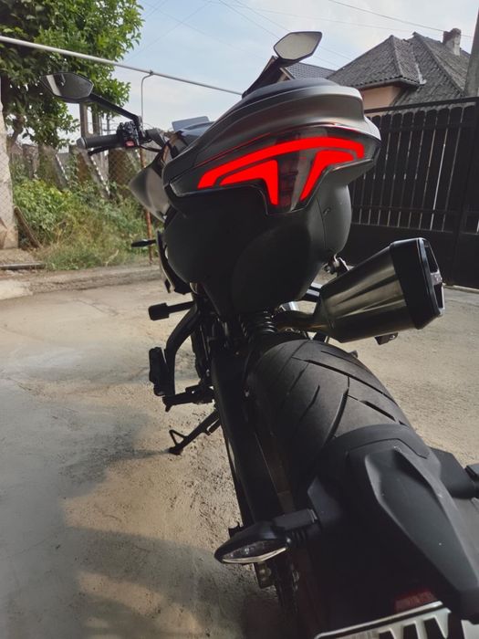 CF Moto 800 nk advanced