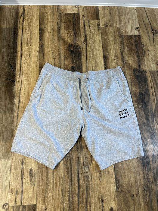 Peak Performance sizr   XXL