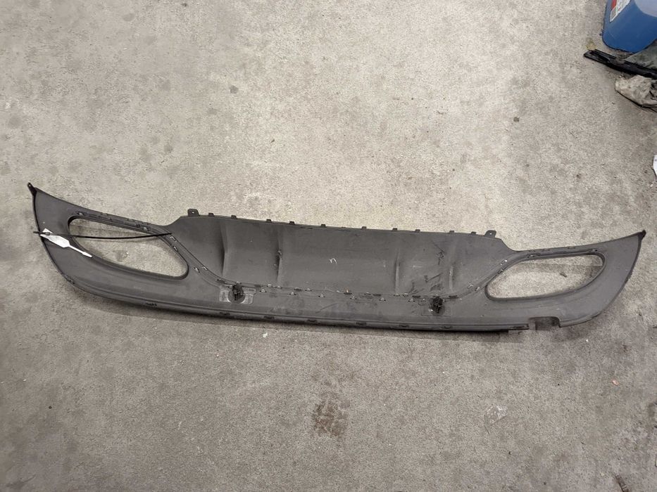 Дифузьор задна броня w205