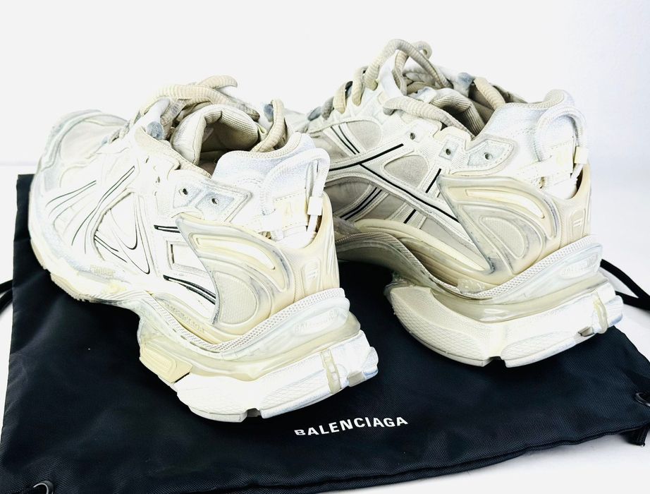 НОВИ! Маратонки Balenciaga Runner 44EU White