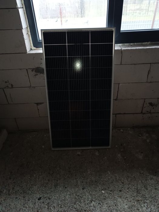 Sistem fotovoltaic off grid de 5kw cu baterii stocare de 5kw.Pret 5000 ron fix