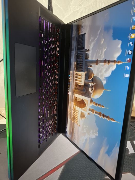 Srochno Ideal MSI Raider GE76 12UE