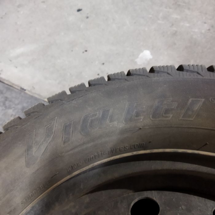 195/65/R15 комплект