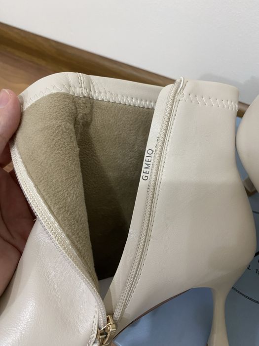 Продам новый ботильон на низком каблуке