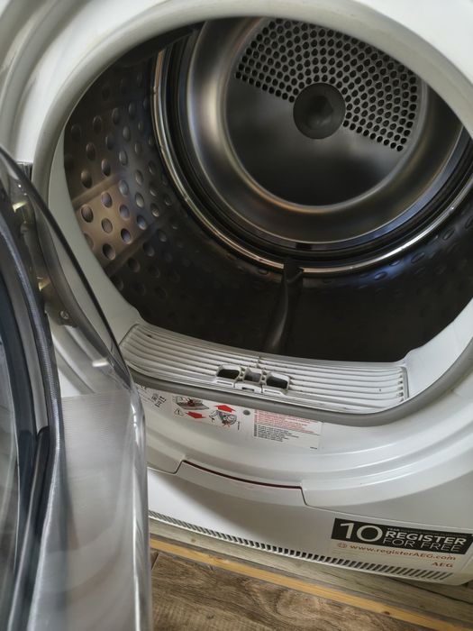Сушилня AEG lavatherm 8kg