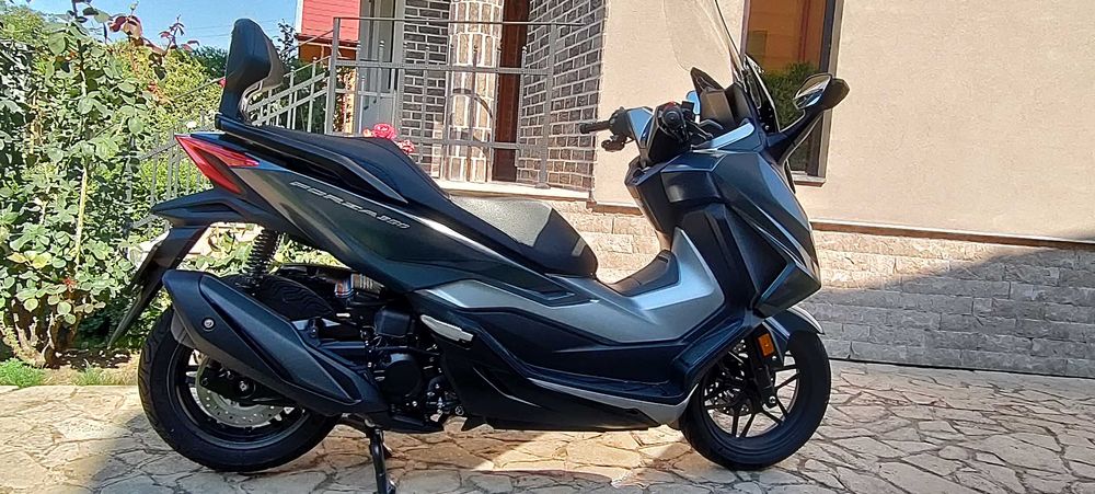 Maxi scuter Honda Forza 350,2024,88o km,garantie pana in 2028