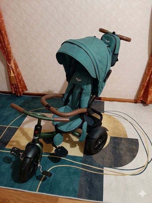 Это коляска новая