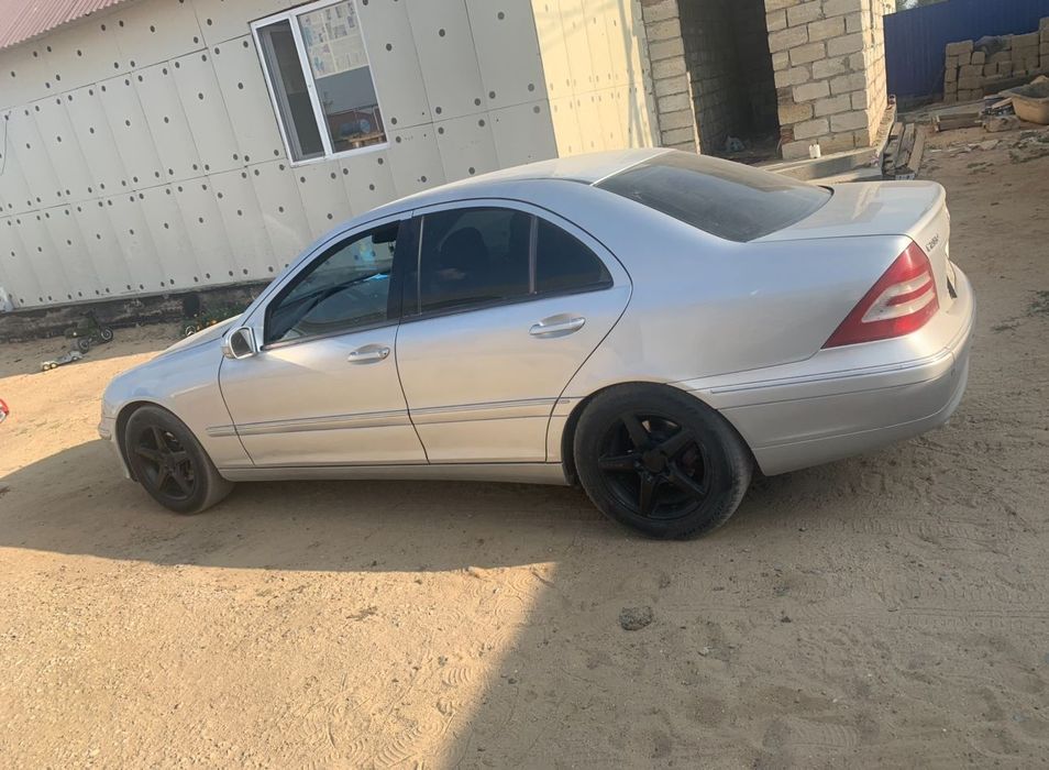 Мерседес ісклас 2002г кз
