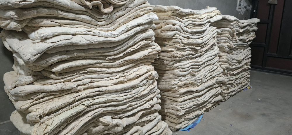 Paxta olamiz eski kurpa tushaklani olib ketamiz