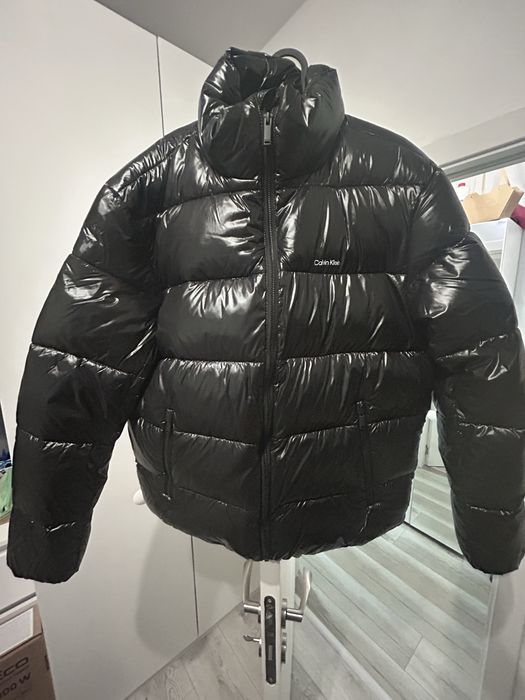 Яке Calvin Klein