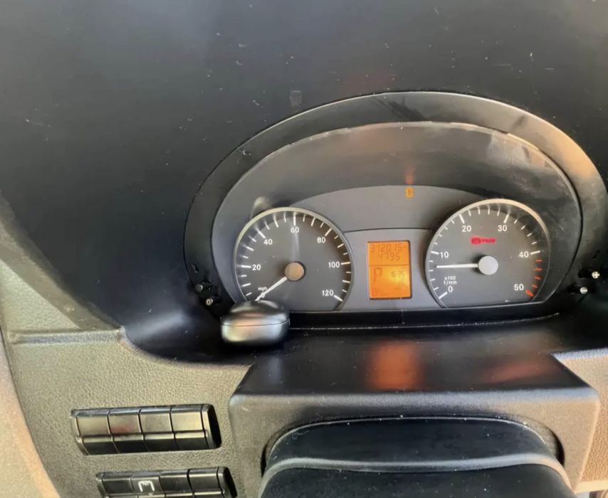 Mercedes Sprinter 519