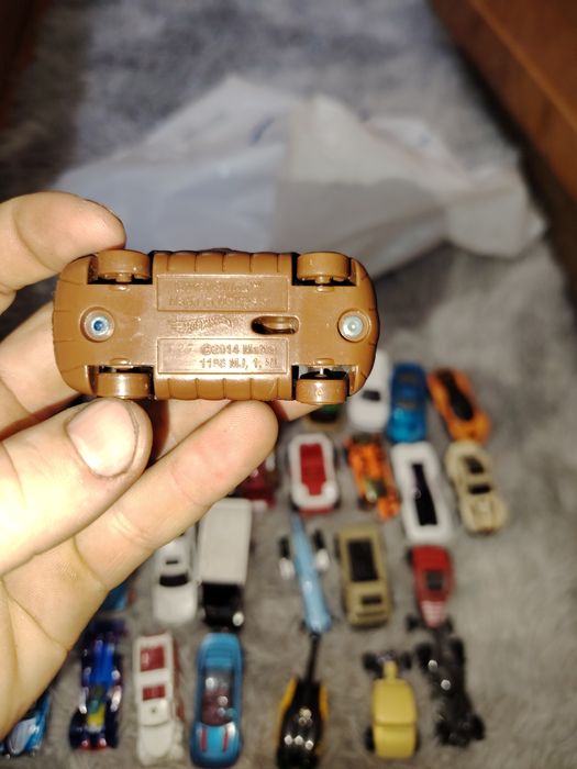 оригинал хот вилс коллекционные машинки