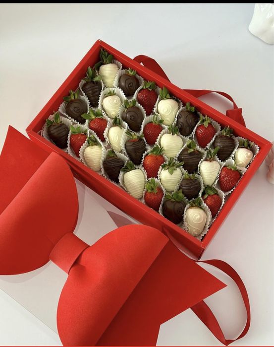 Клубника школаде