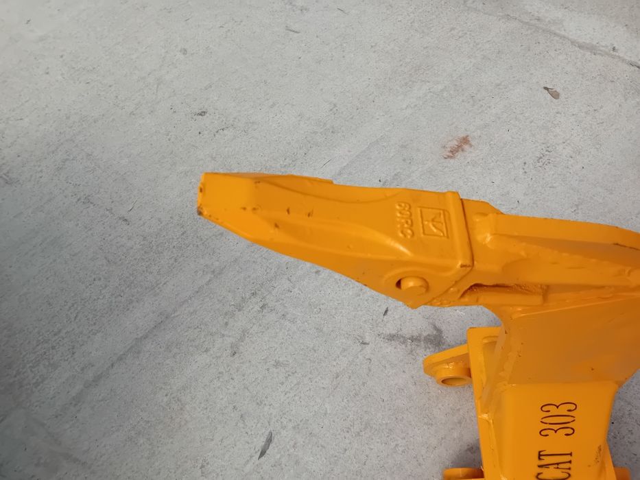 Dinte Ripper miniexcavator 2.5 3 tone