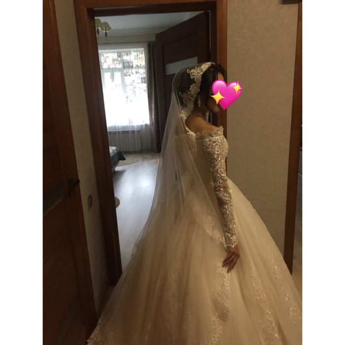 Свадебное платье с фатой