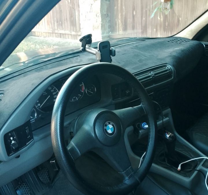 Продам  BMW M50 Е34