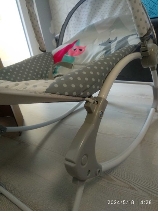 Шезлонг за бебе .