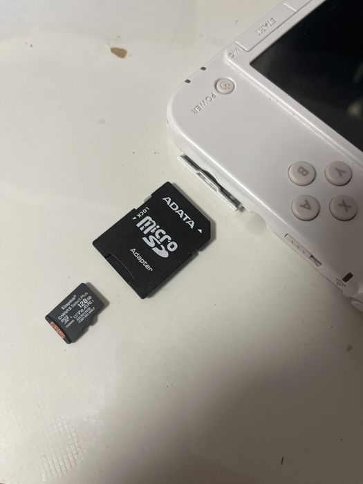 Nintendo 3DS XL Alb Modat