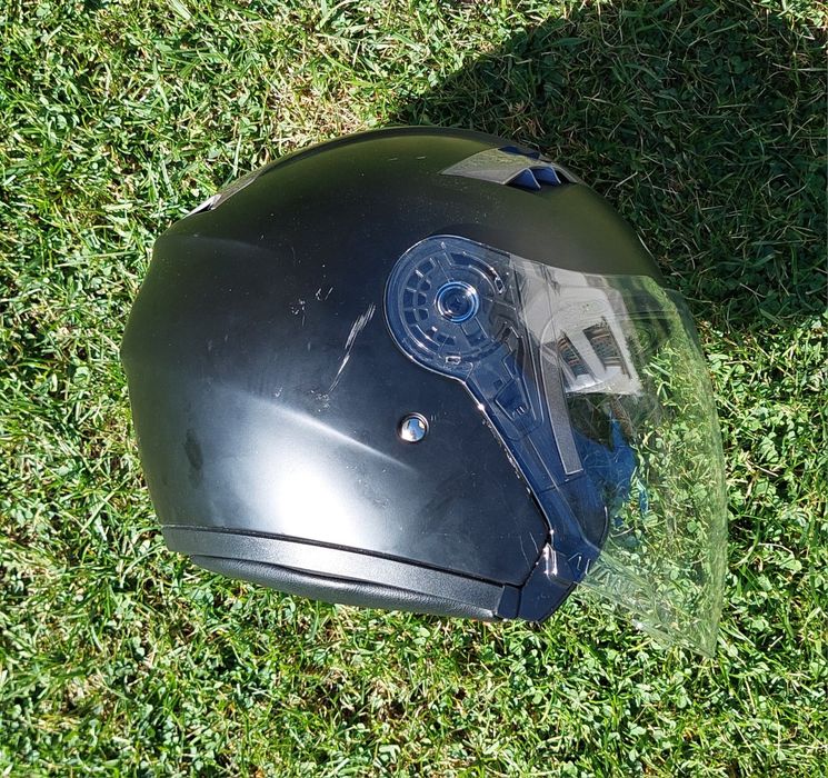 Каска за скутери или мотори Shiro Helmets