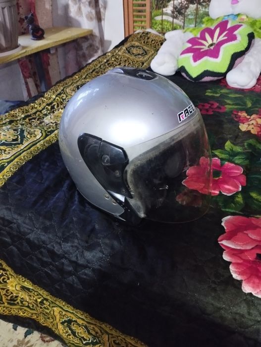 Продам Мотошлем рейсер