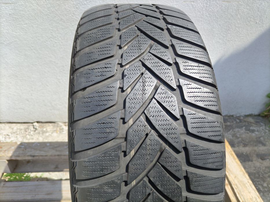 235/55/17 Дънлоп без ДОТ