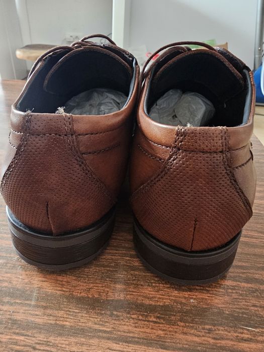 Pantofi bărbați piele maro marime 42