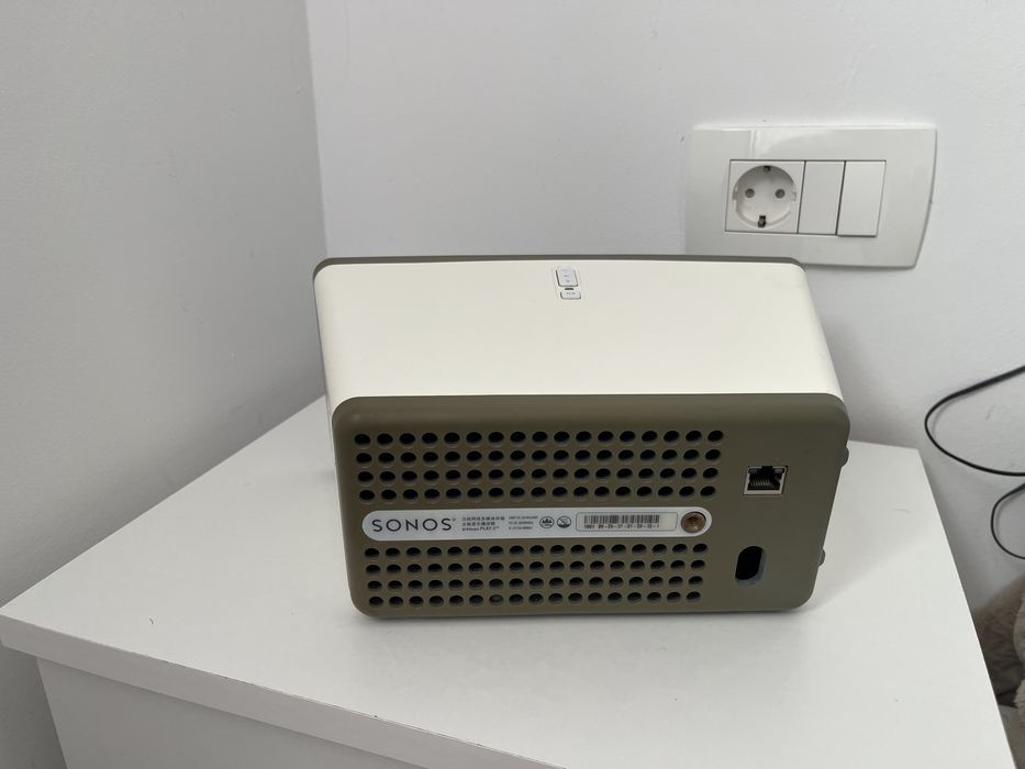 SONOS Play 3 , S2 app. boxe smart , wifi, impecabile , 2buc pereche stereo