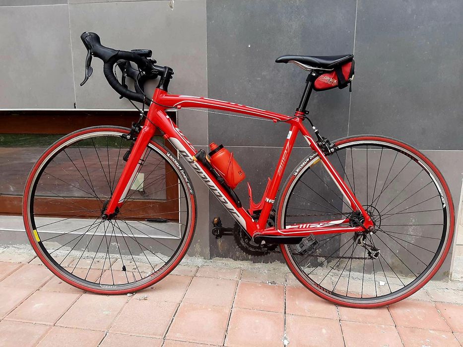 Шосеен велосипед Specialized