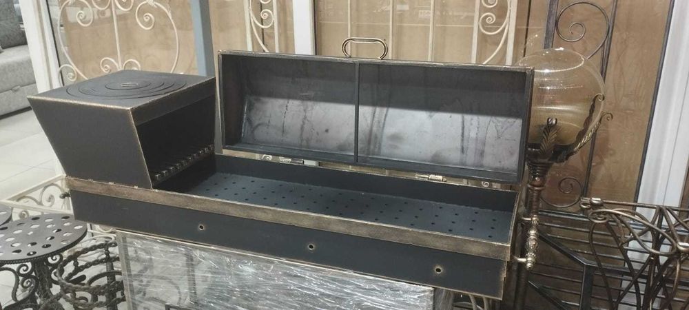 Мангал кованый на 25 палочек.