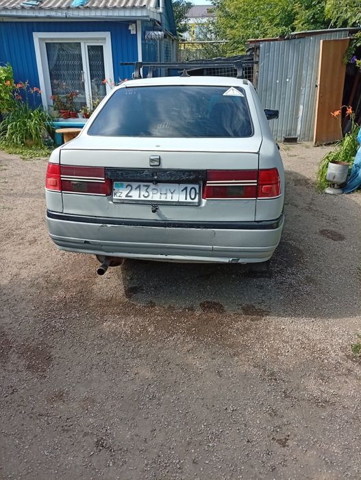 Продам сиат Толедо 900000