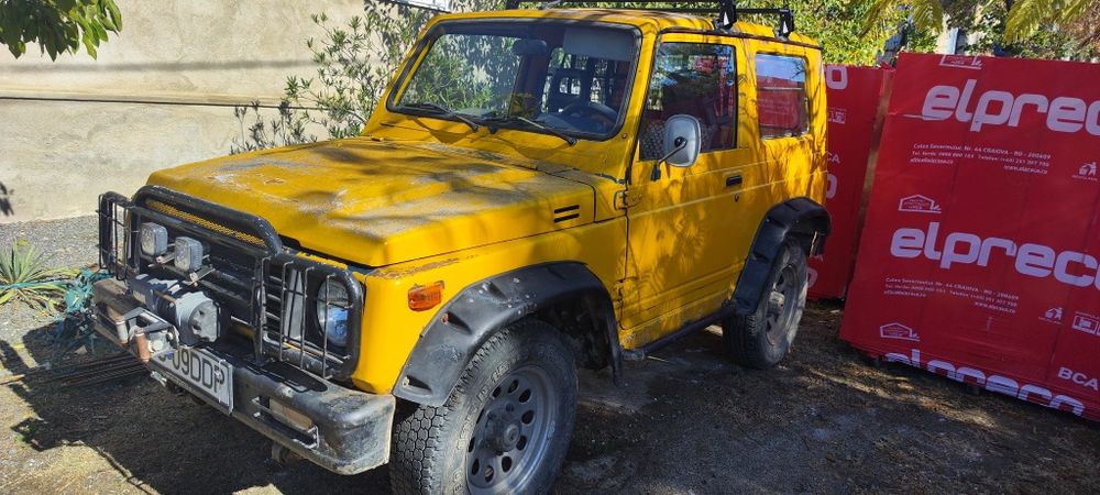 Vând Suzuki Samurai