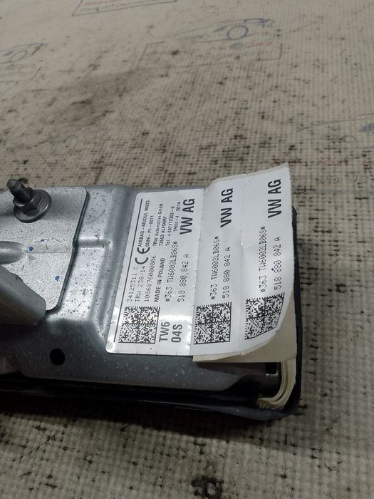 airbag genunchi volkswagen sportsvan 1.4 benzina 2015