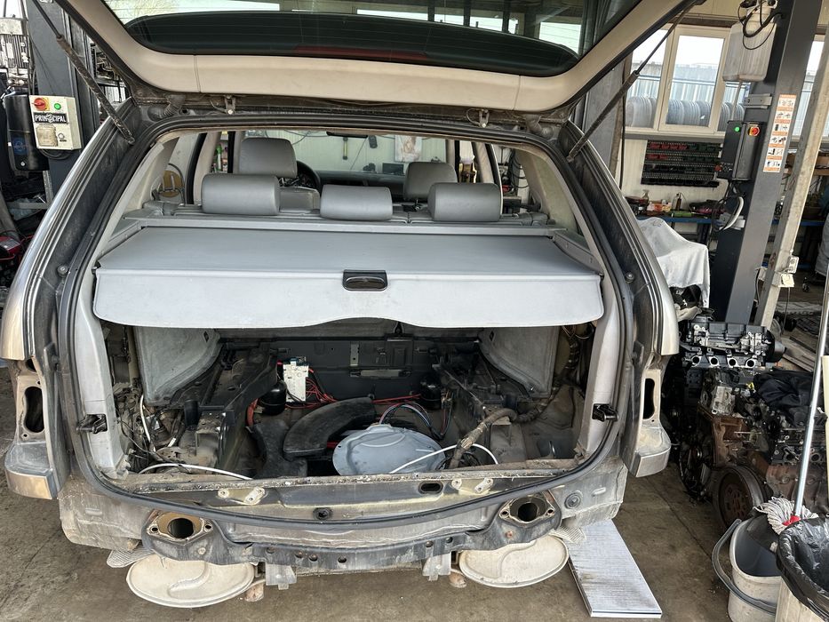 Щора за багажник за BMW X5 E53