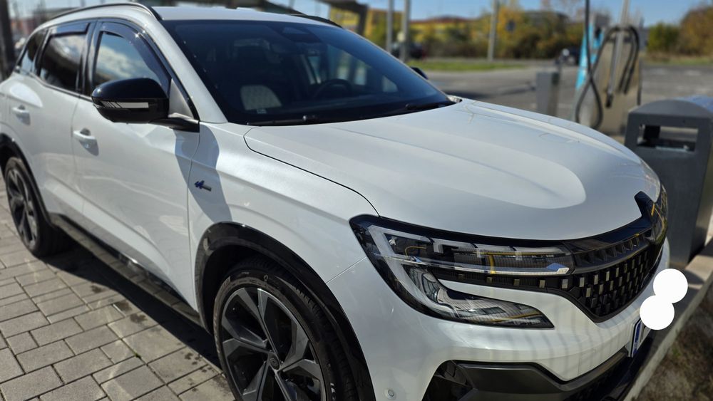 Renault Austral 200cp hybrid iconic esprit alpine