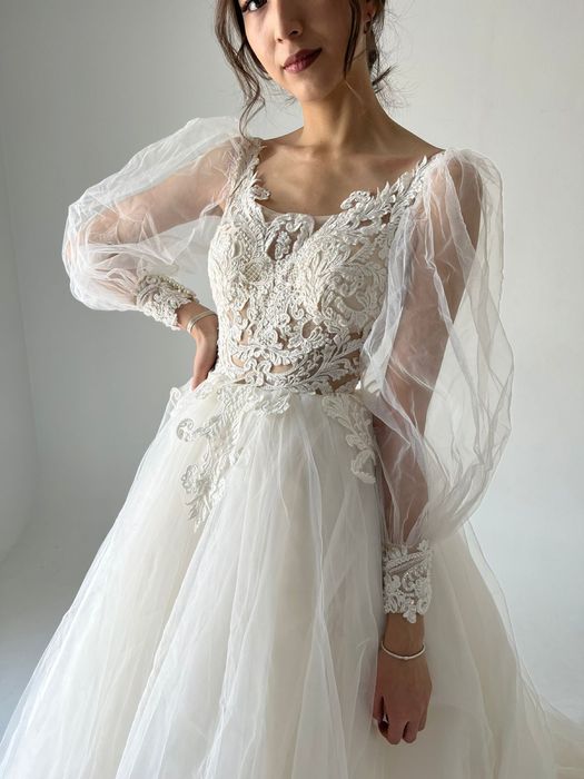 Свадебное платье