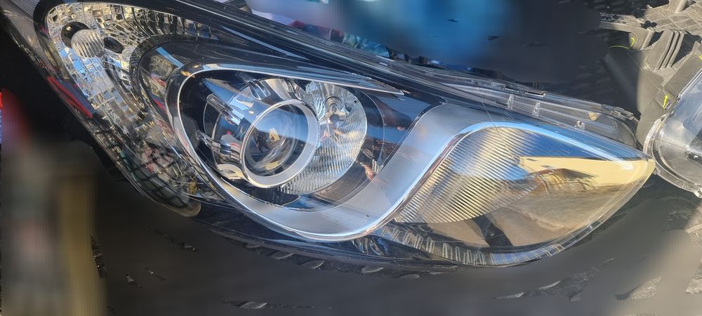 Фар Хюндай i30 брой ляв като нов