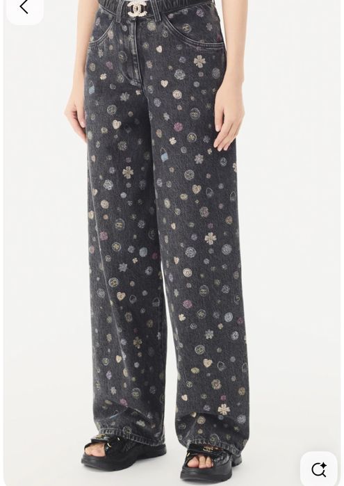 Джинсы Шанель черные 2025 тренд