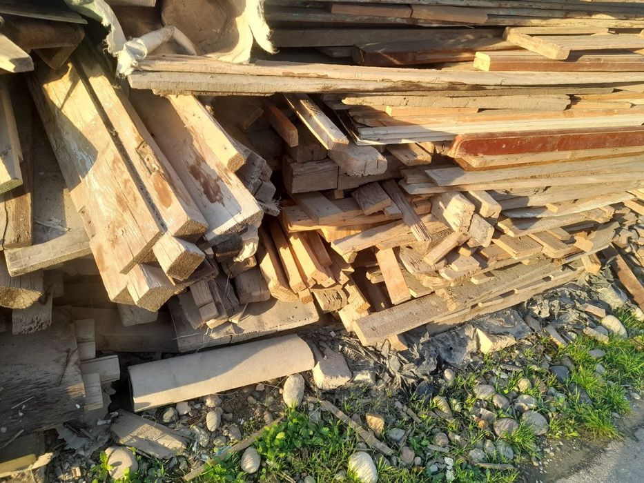 Уй учун брус ва йогоч матереиаллари