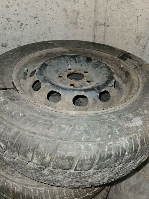 Vand patru anvelope 186/55/14