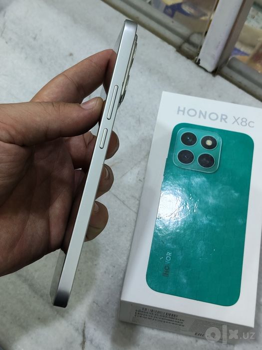 Honor X8 C 16/256 GB White ideal srochna sotladi