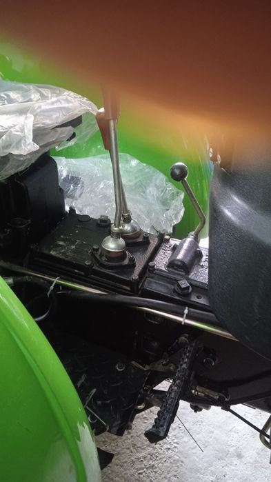 Mini traktor sotiladi