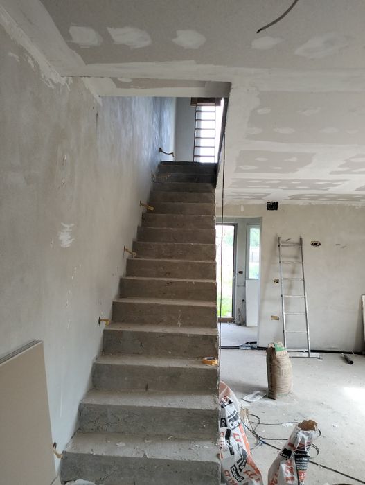 Garduri Case Apartamente renovări constructii
